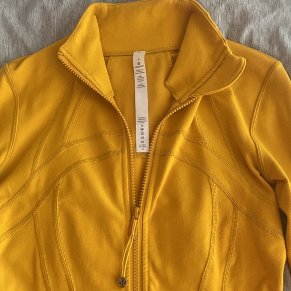 rare* LULULEMON yellow define jacket - Picture 2 of 4